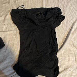 Forever 21 Off the Shoulder Short Sleeve Top NWT Size Medium